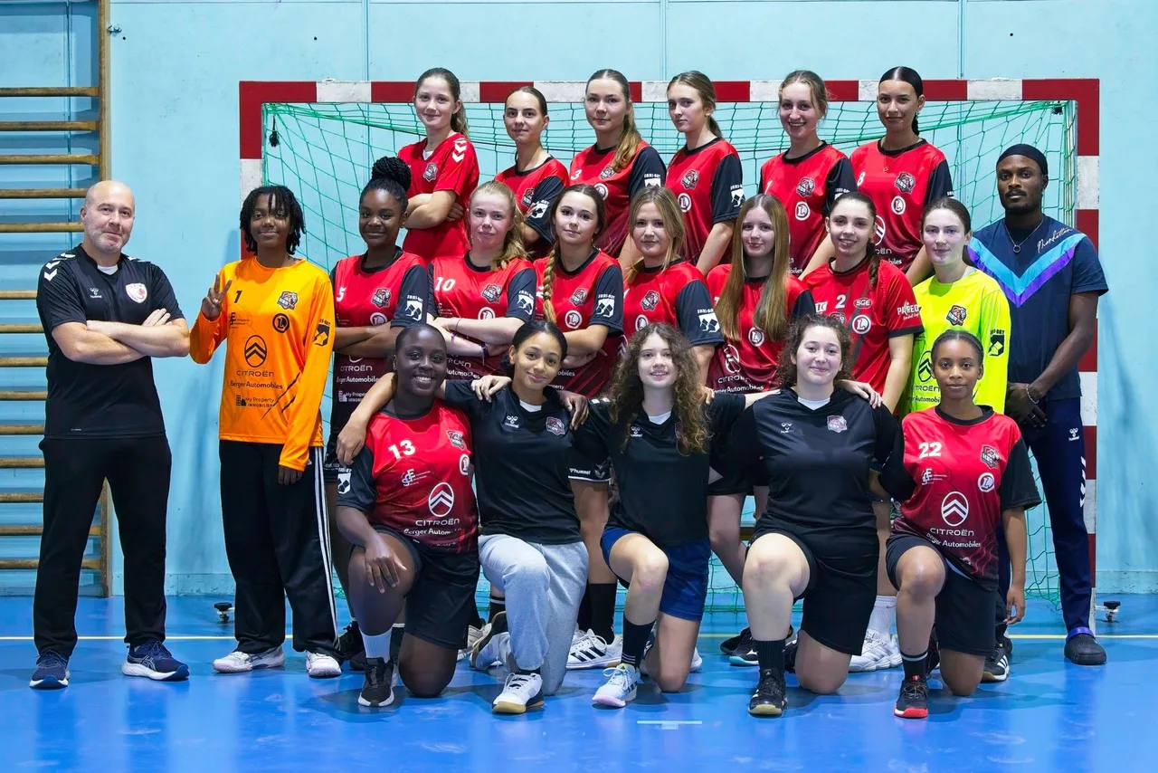 Photo de l’équipe U18F · 2026-2027