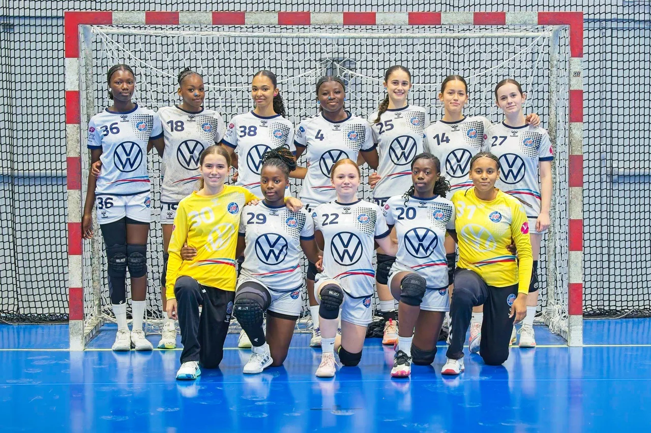 Photo de l’équipe YHB U17F · 2026-2027